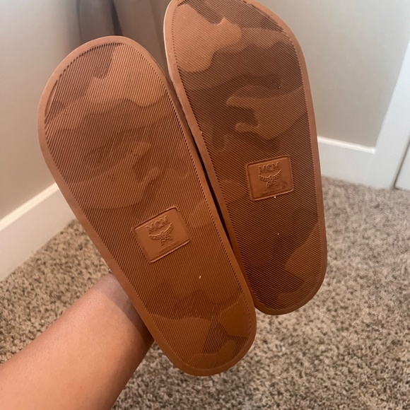 MCM Monogram Logo Slides (Cognac  / Classic, Size 40) - Picture 6 of 7
